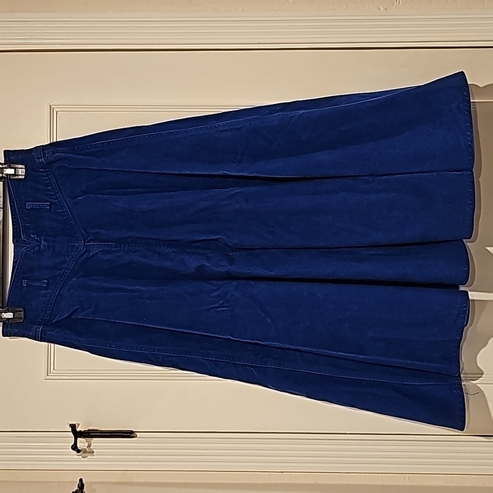 LIZSPORT Royal Blue A-Line Corduroy Skirt 6 - Picture 3 of 8